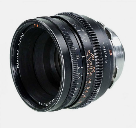 85mm-Zeiss-Super-Speed-1